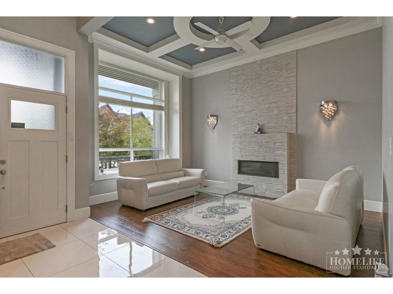 Upper House 16482 63 AVENUE, Surrey