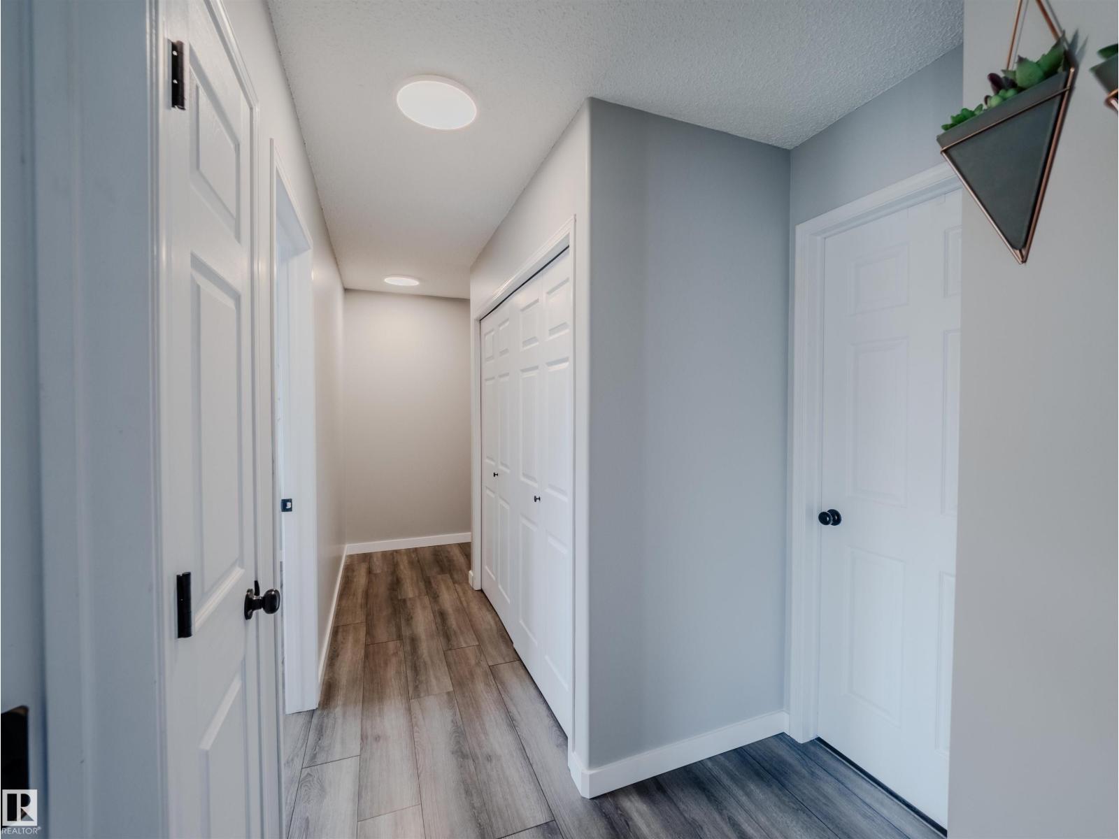 #18 64 BLACKBURN SW, Edmonton