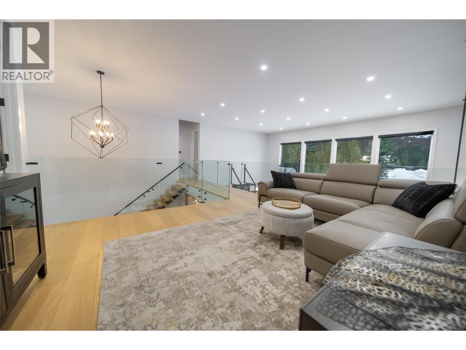 31 Mammoth Drive, Fernie