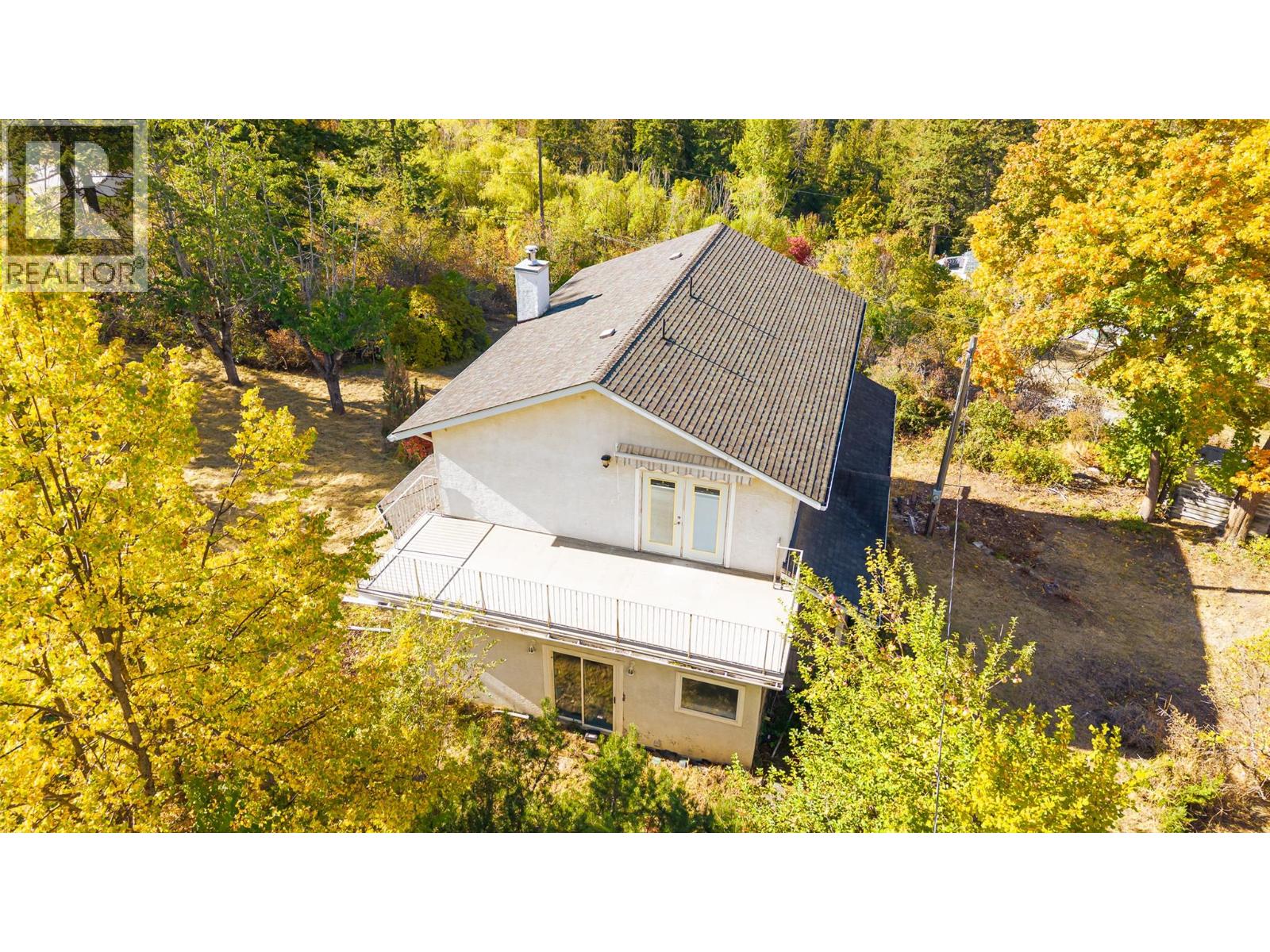 5662 3A Highway, Wynndel