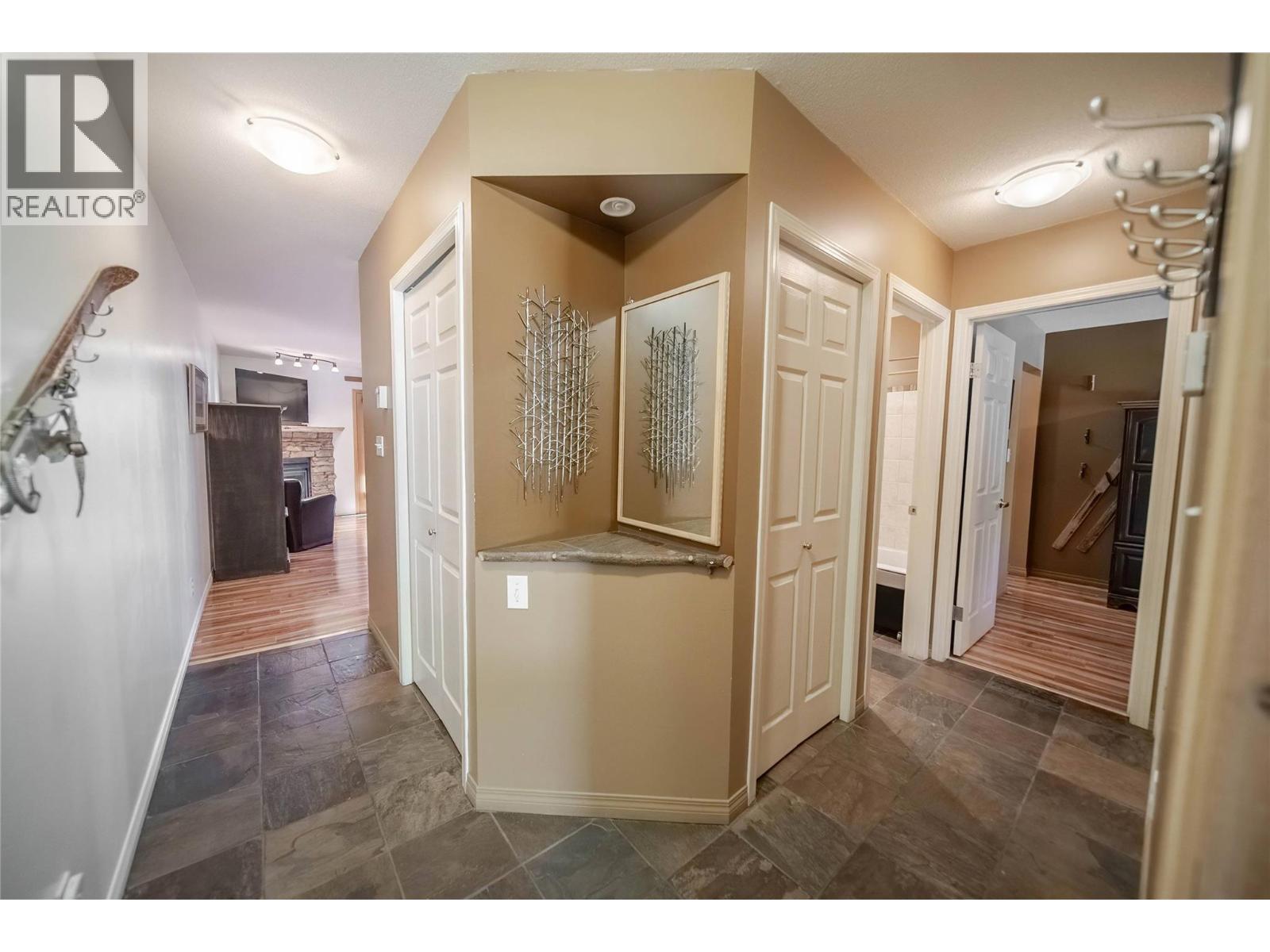910 Dogwood Drive Unit# 303, Kimberley