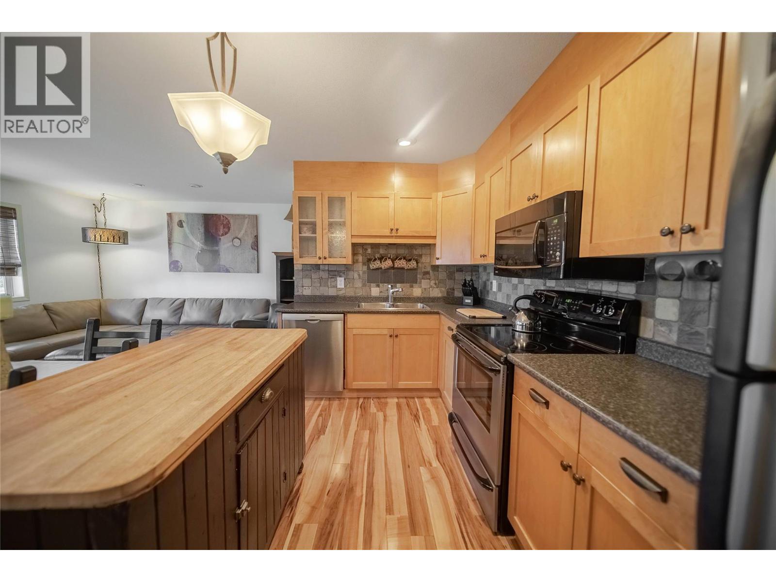 910 Dogwood Drive Unit# 303, Kimberley