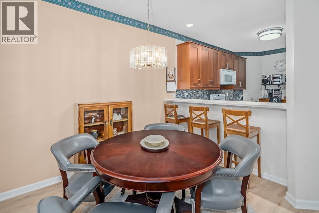 #108-4753 RIVER Road West, Delta