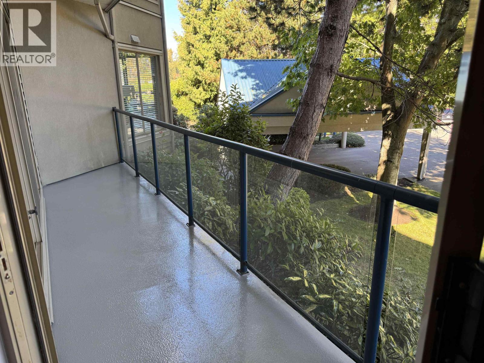 #108-4753 RIVER Road West, Delta