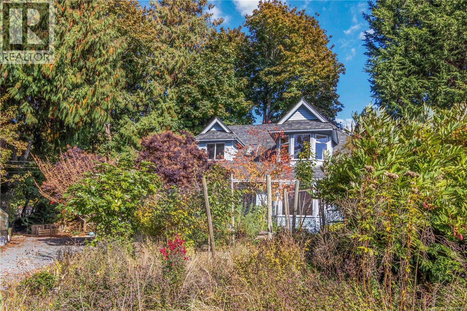  2141 Henlyn Drive, Sooke