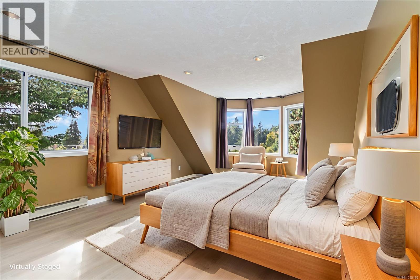  2141 Henlyn Drive, Sooke