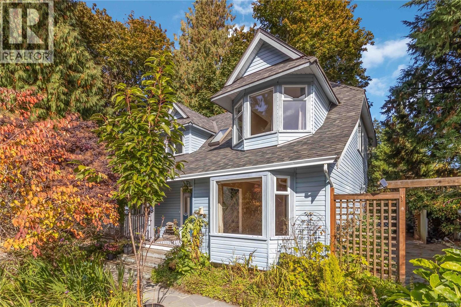  2141 Henlyn Drive, Sooke