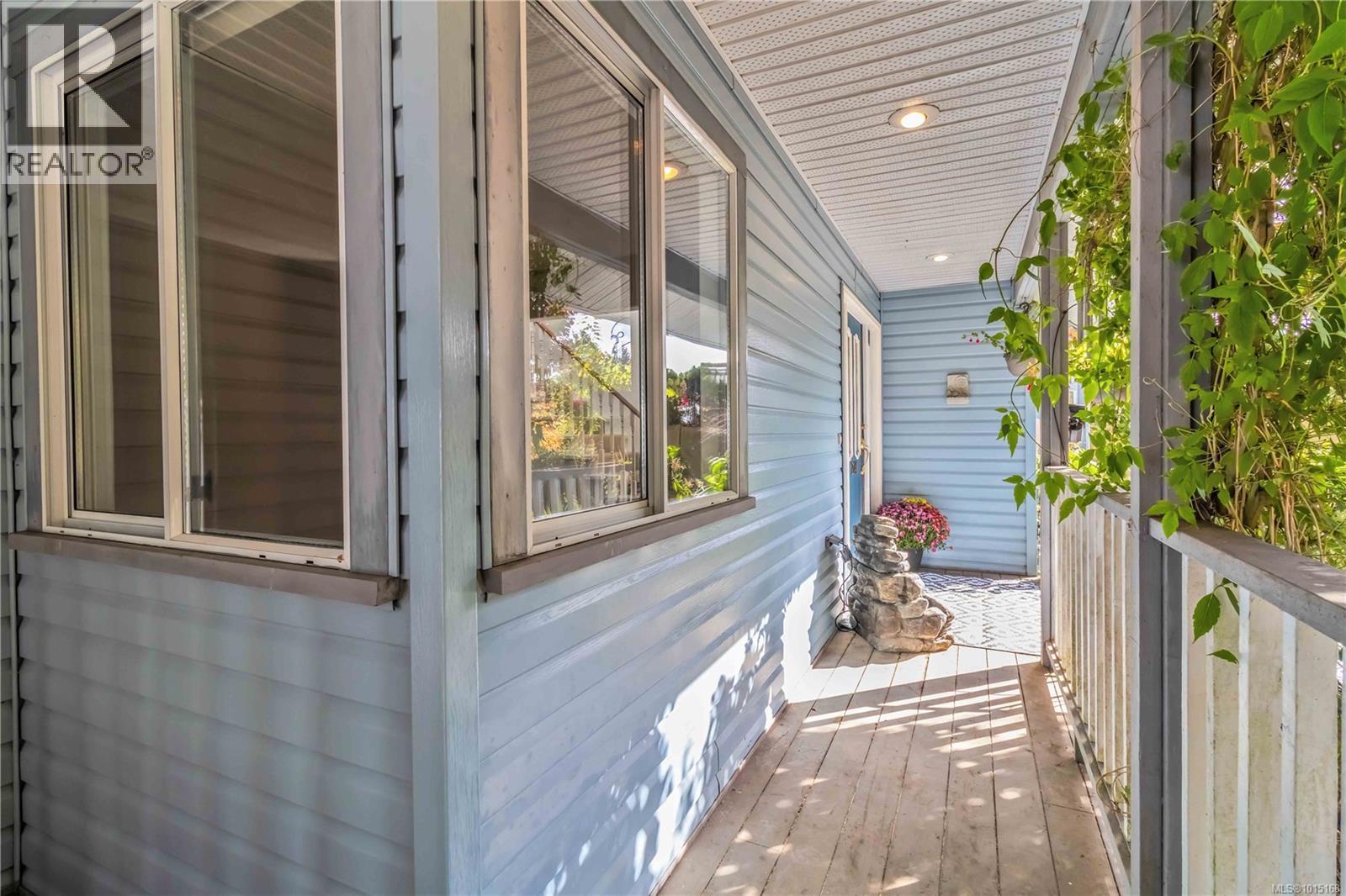  2141 Henlyn Drive, Sooke