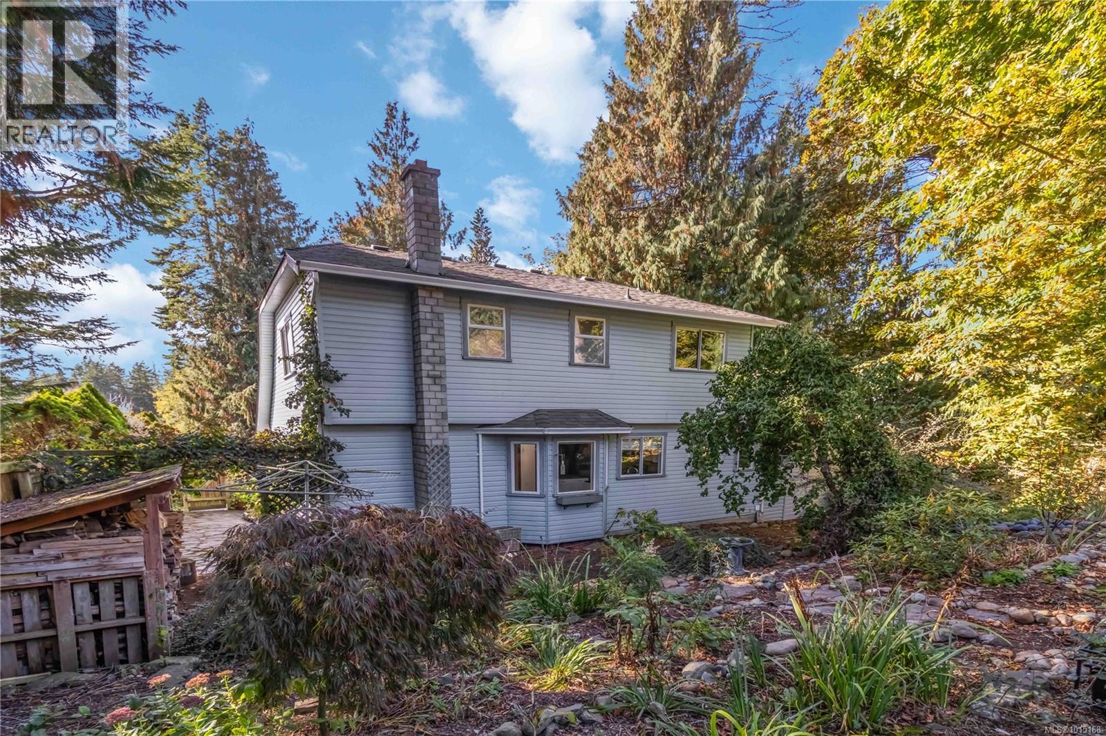  2141 Henlyn Drive, Sooke