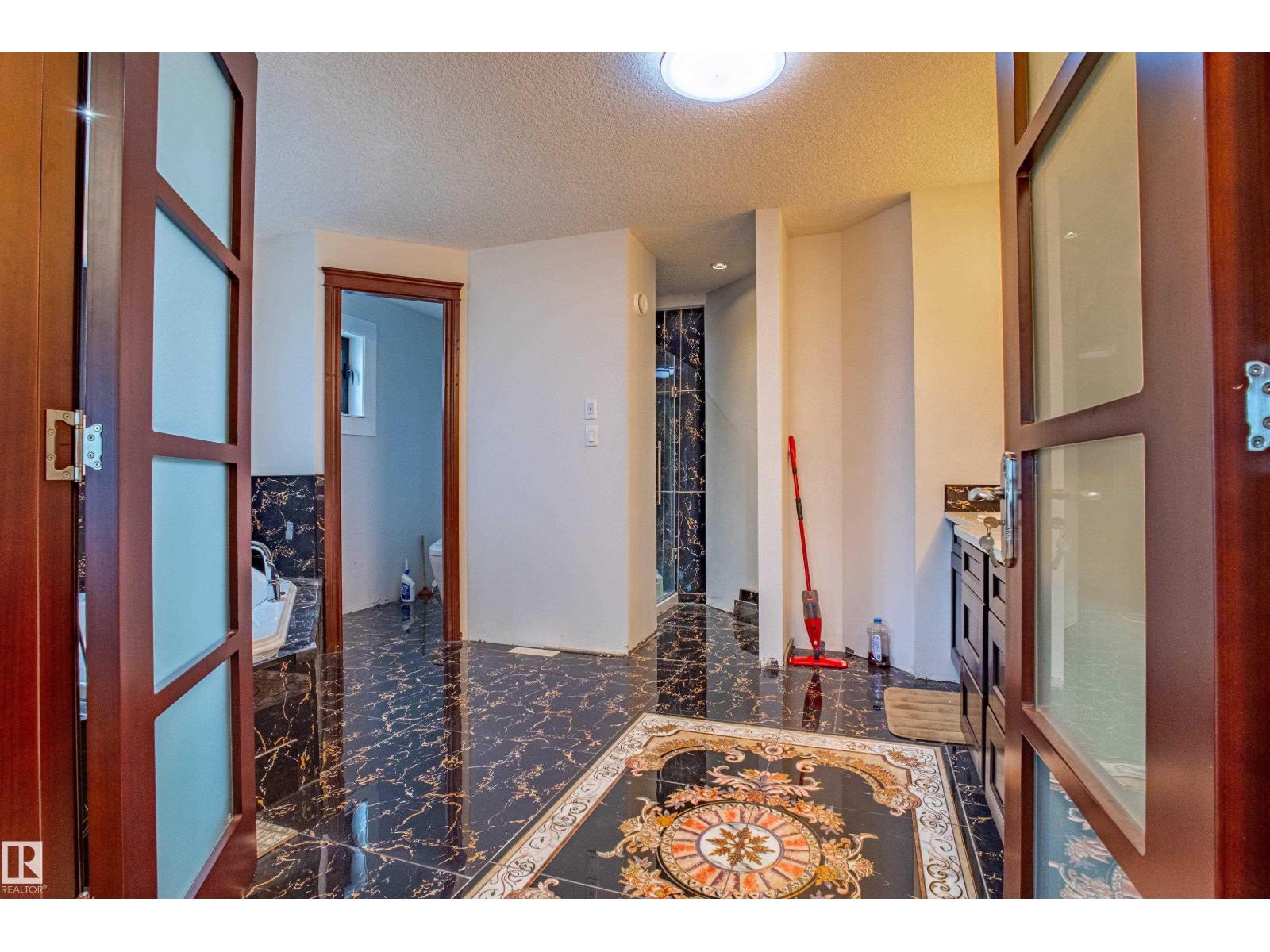 4103 WESTCLIFF HEATH HE SW SW, Edmonton