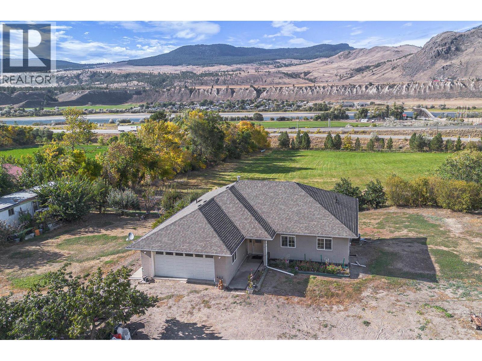 1585 LANCE Road, Kamloops