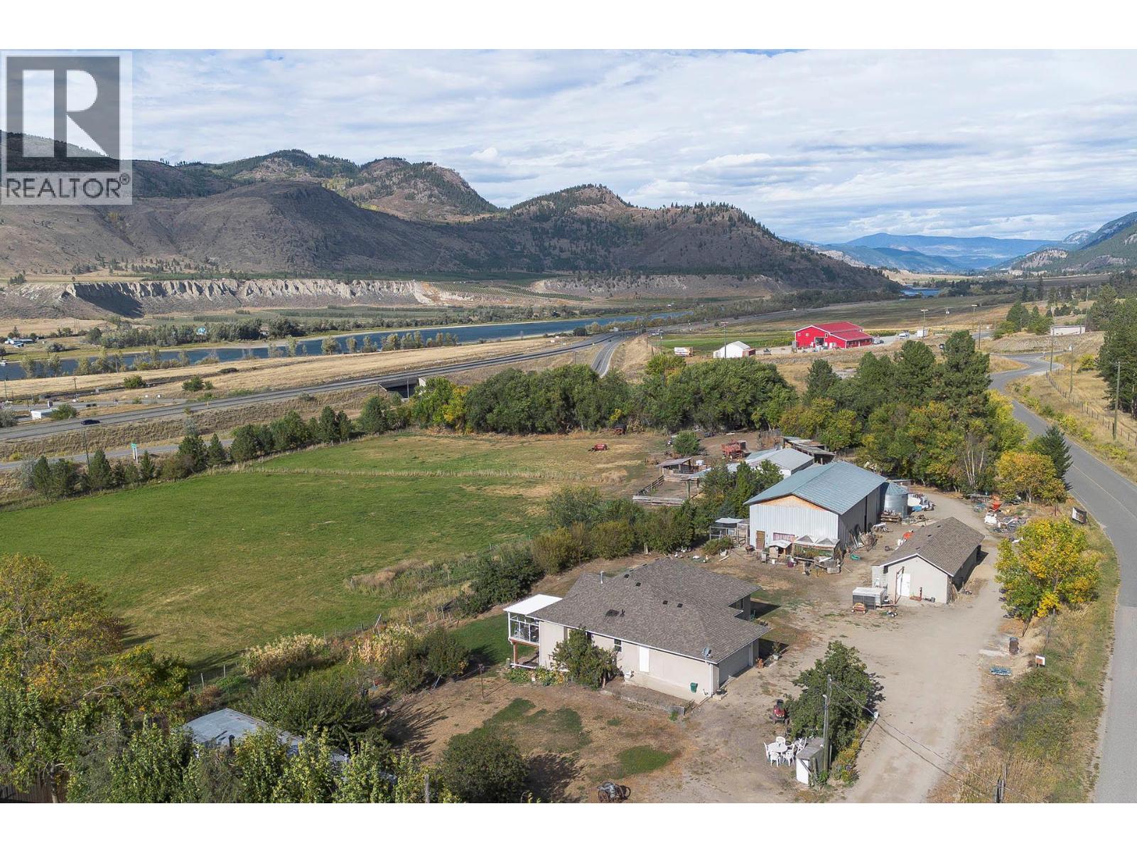 1585 LANCE Road, Kamloops