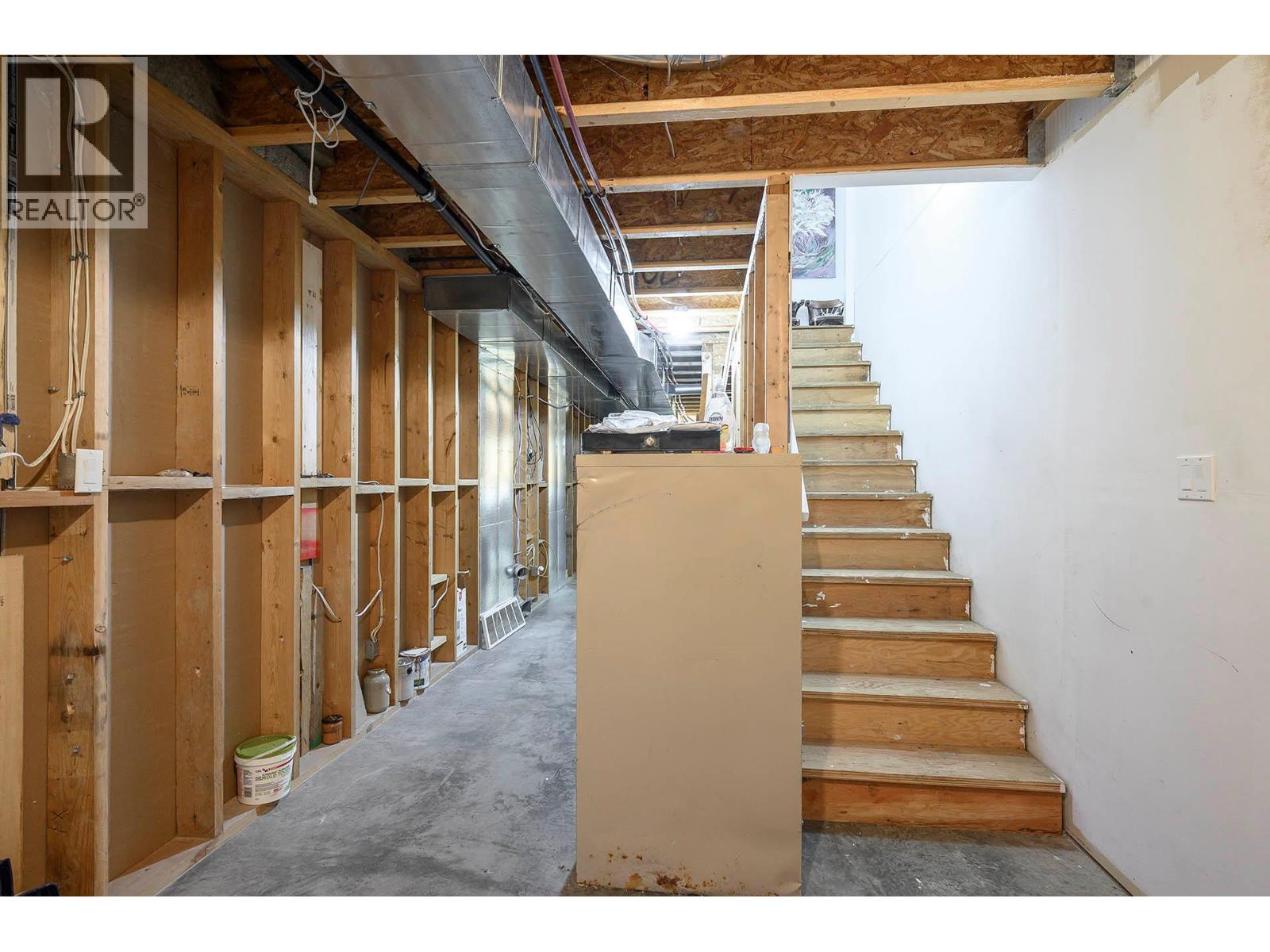 1585 LANCE Road, Kamloops