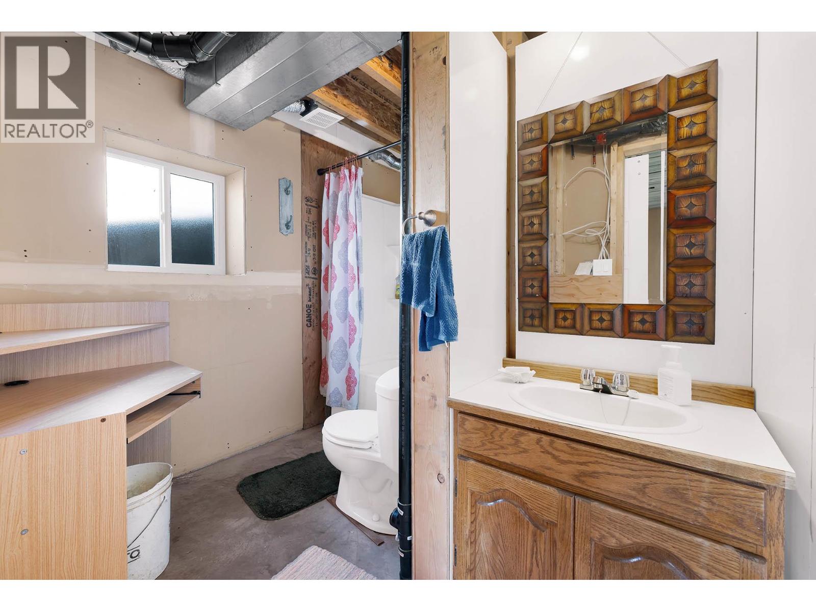 1585 LANCE Road, Kamloops