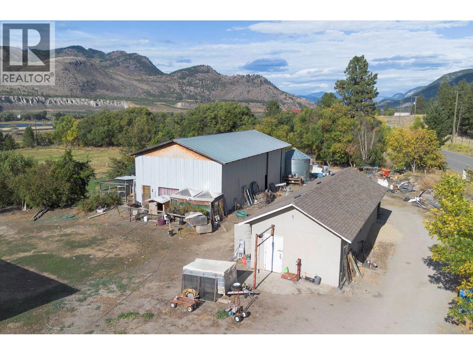 1585 LANCE Road, Kamloops