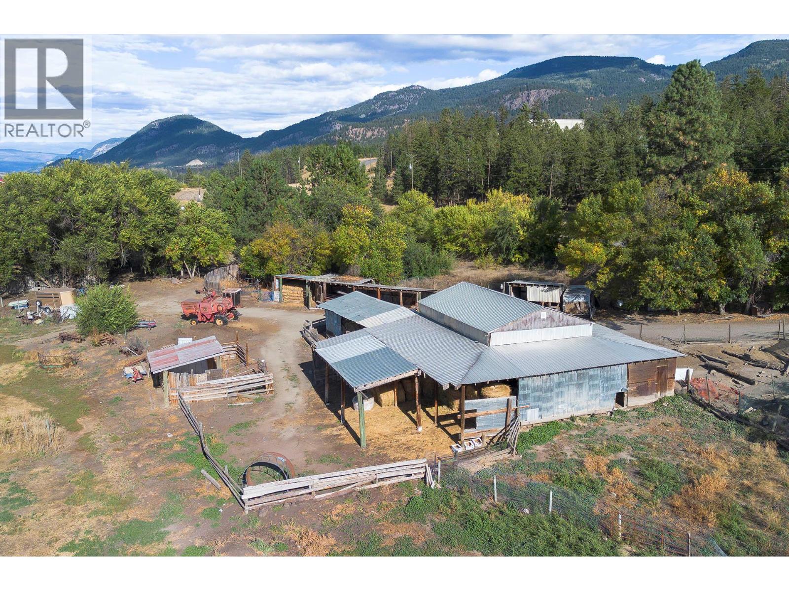 1585 LANCE Road, Kamloops