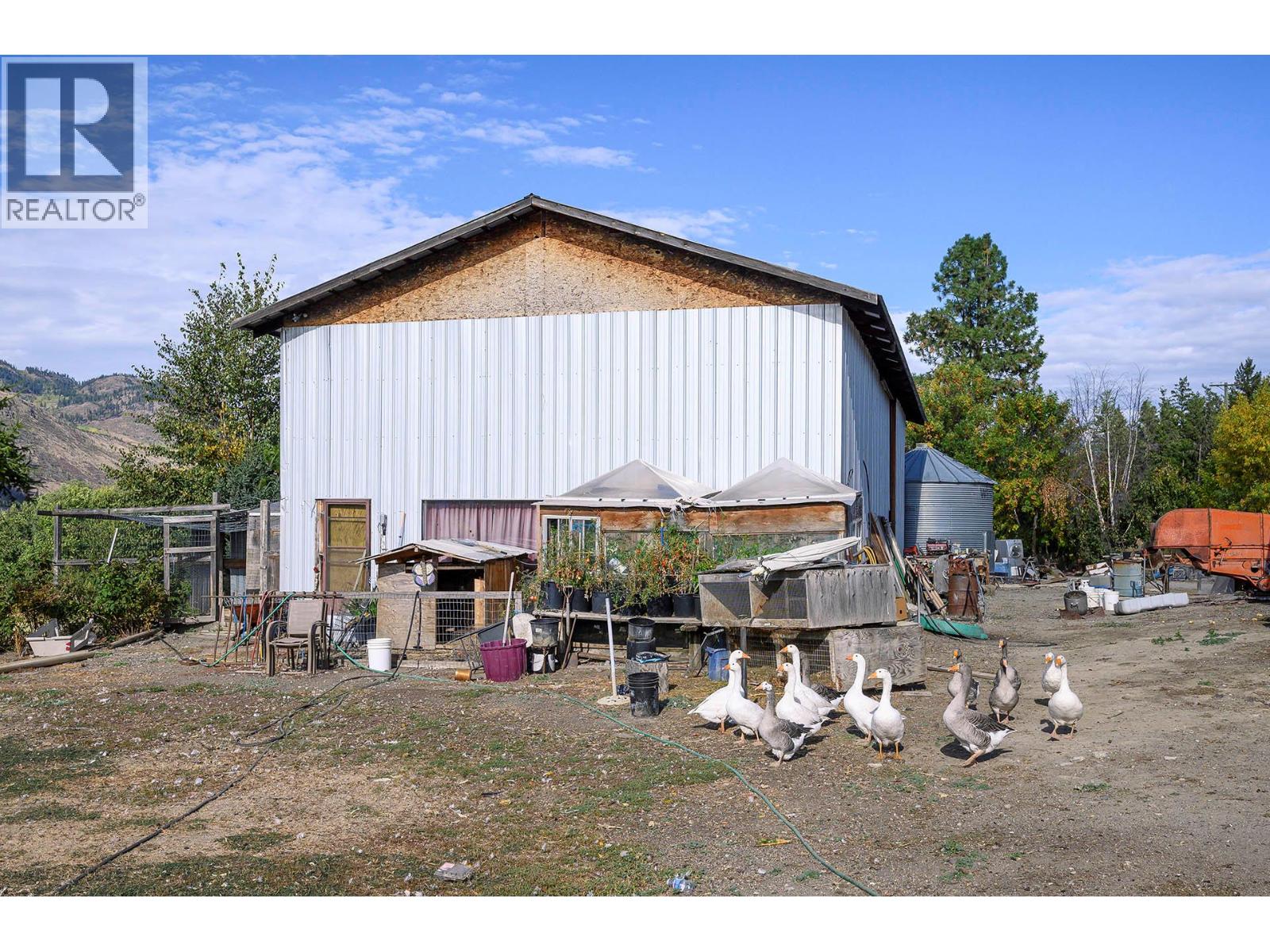 1585 LANCE Road, Kamloops