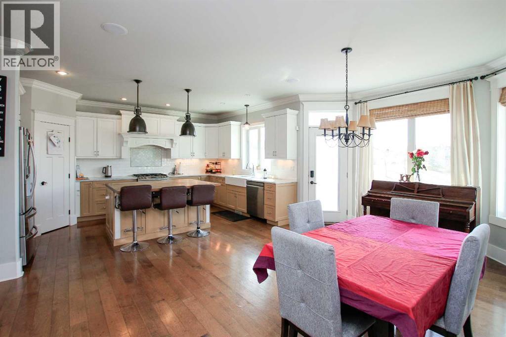 6 Grove Close, Red Deer