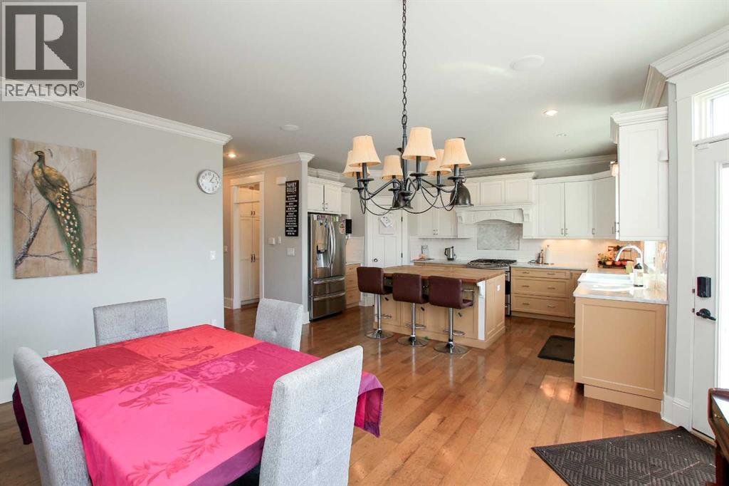 6 Grove Close, Red Deer