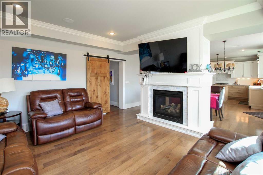 6 Grove Close, Red Deer