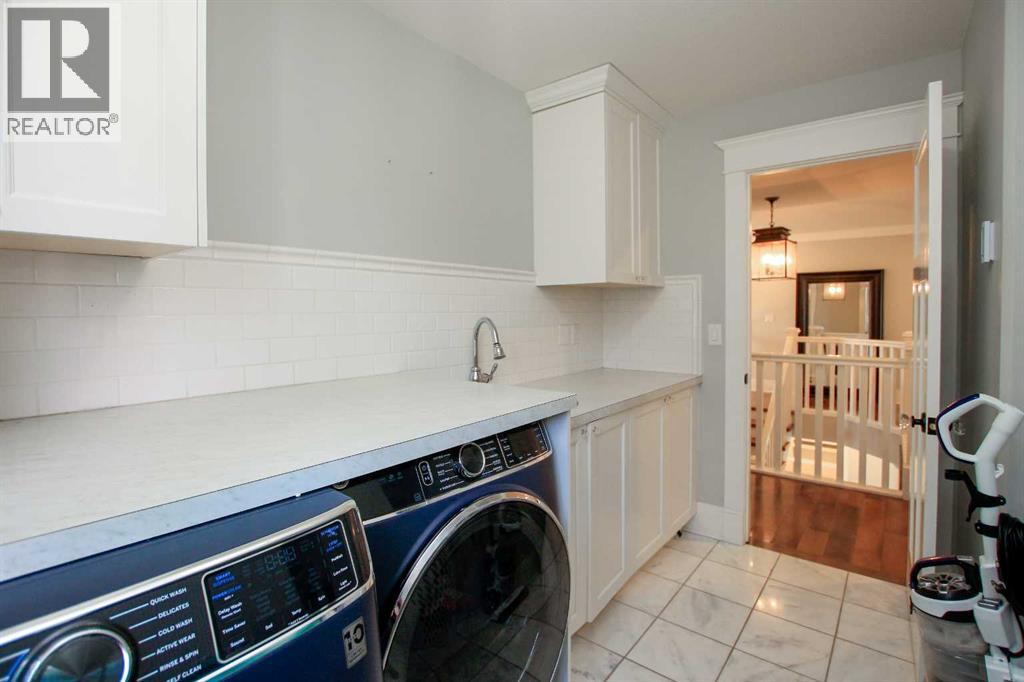 6 Grove Close, Red Deer
