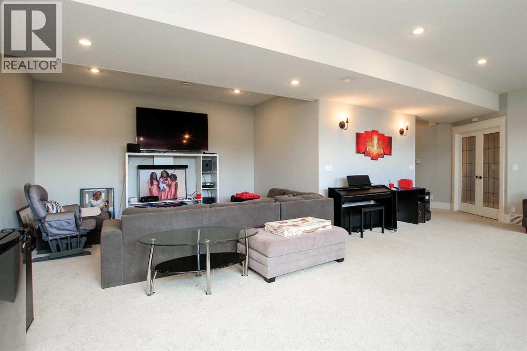 6 Grove Close, Red Deer