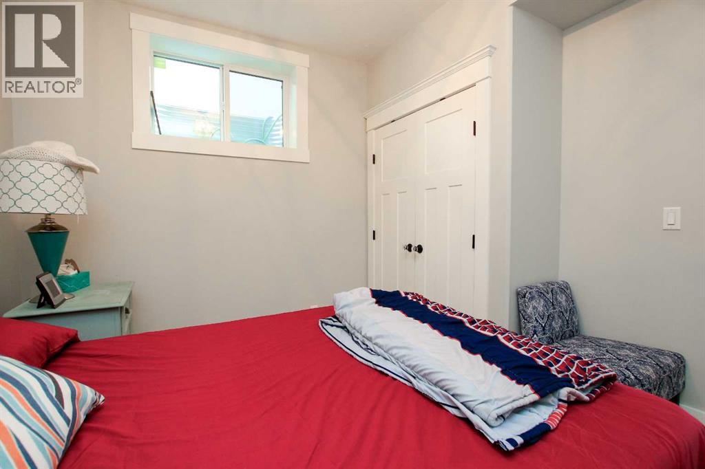 6 Grove Close, Red Deer