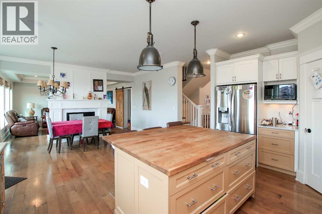 6 Grove Close, Red Deer