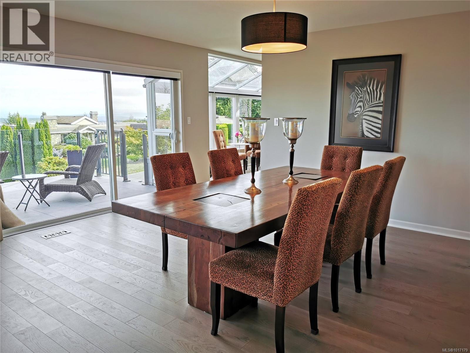 1723 Mayneview Terr, North Saanich