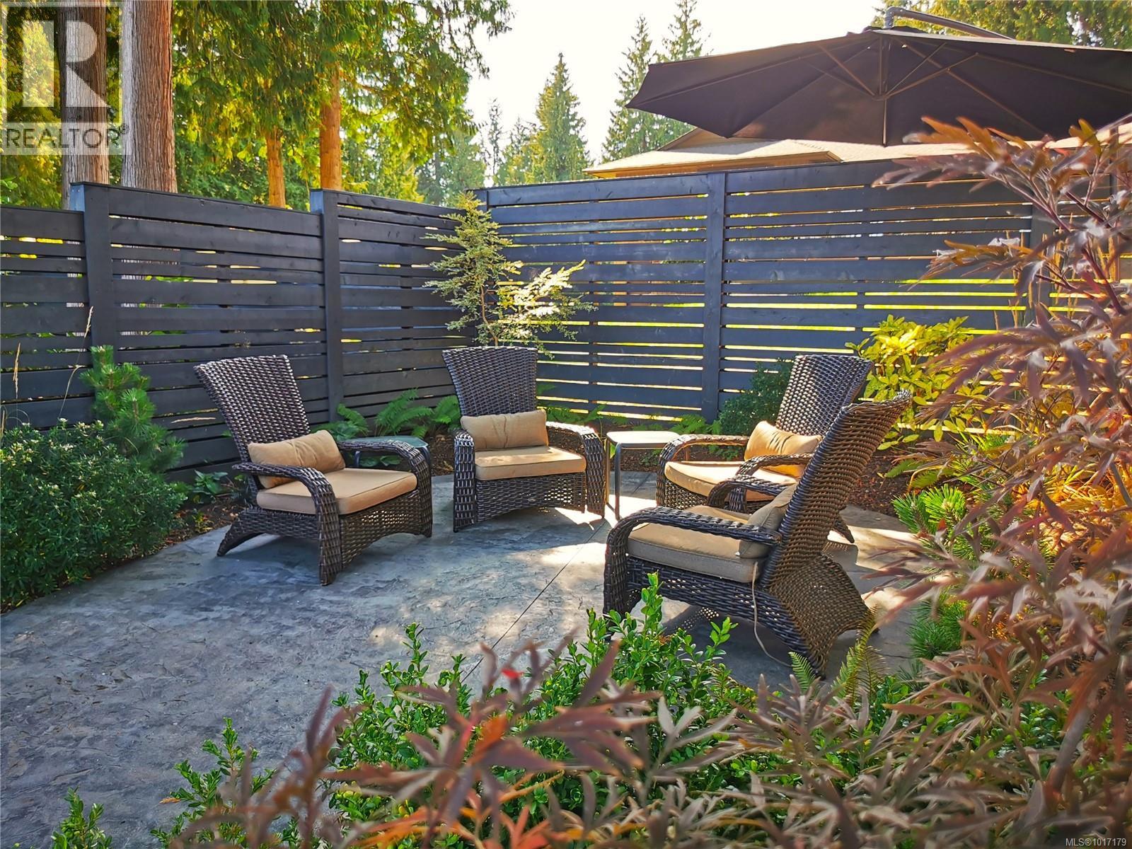 1723 Mayneview Terr, North Saanich