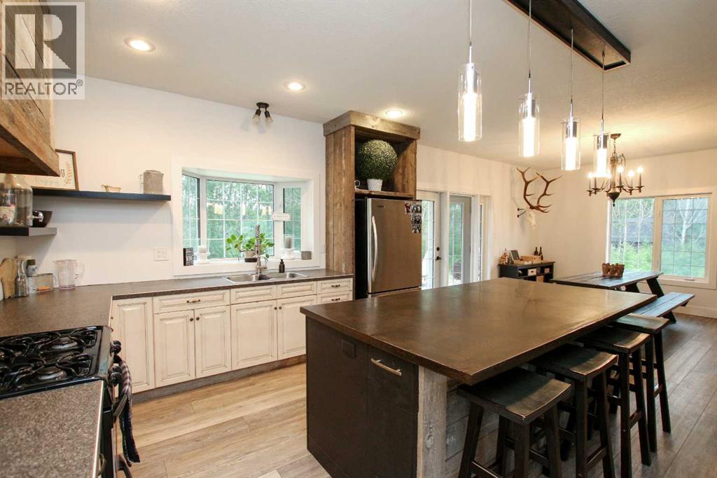 1236 Township Road 384, Rural Red Deer County