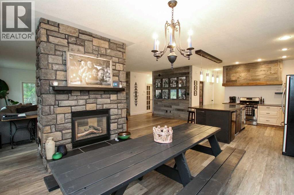 1236 Township Road 384, Rural Red Deer County