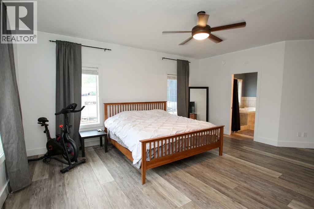 1236 Township Road 384, Rural Red Deer County
