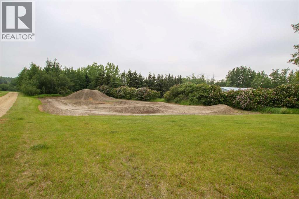 1236 Township Road 384, Rural Red Deer County