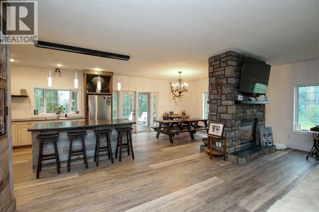 1236 Township Road 384, Rural Red Deer County
