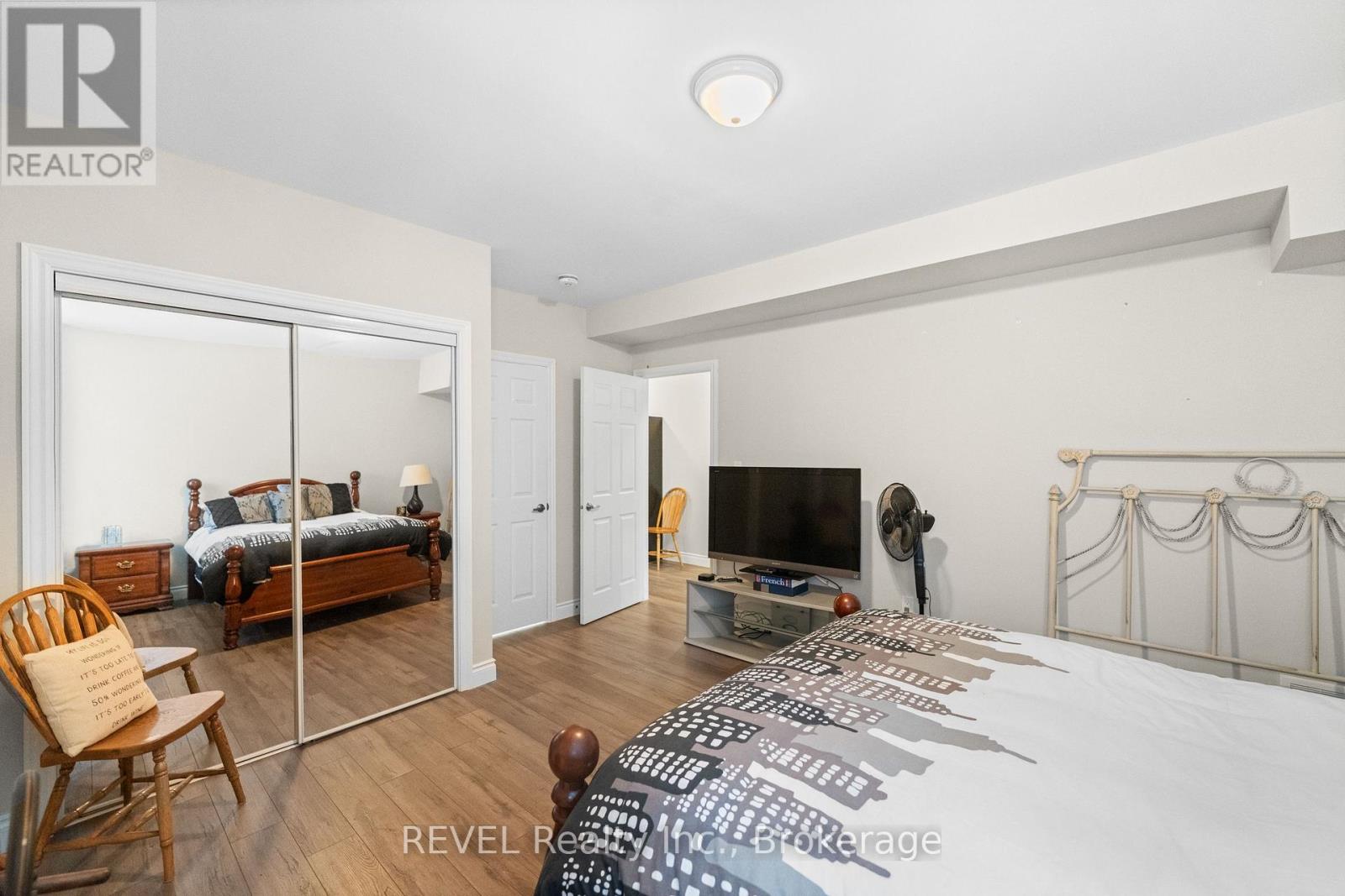 46 PHILMORI BOULEVARD - 33