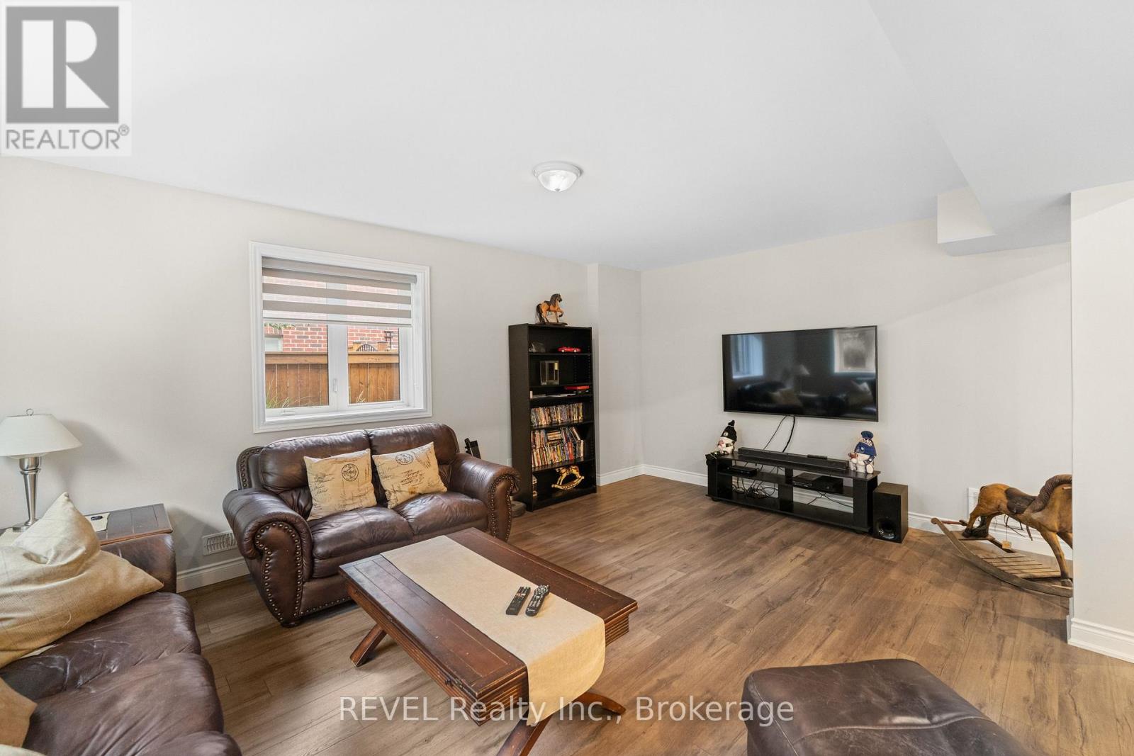 46 PHILMORI BOULEVARD - 36