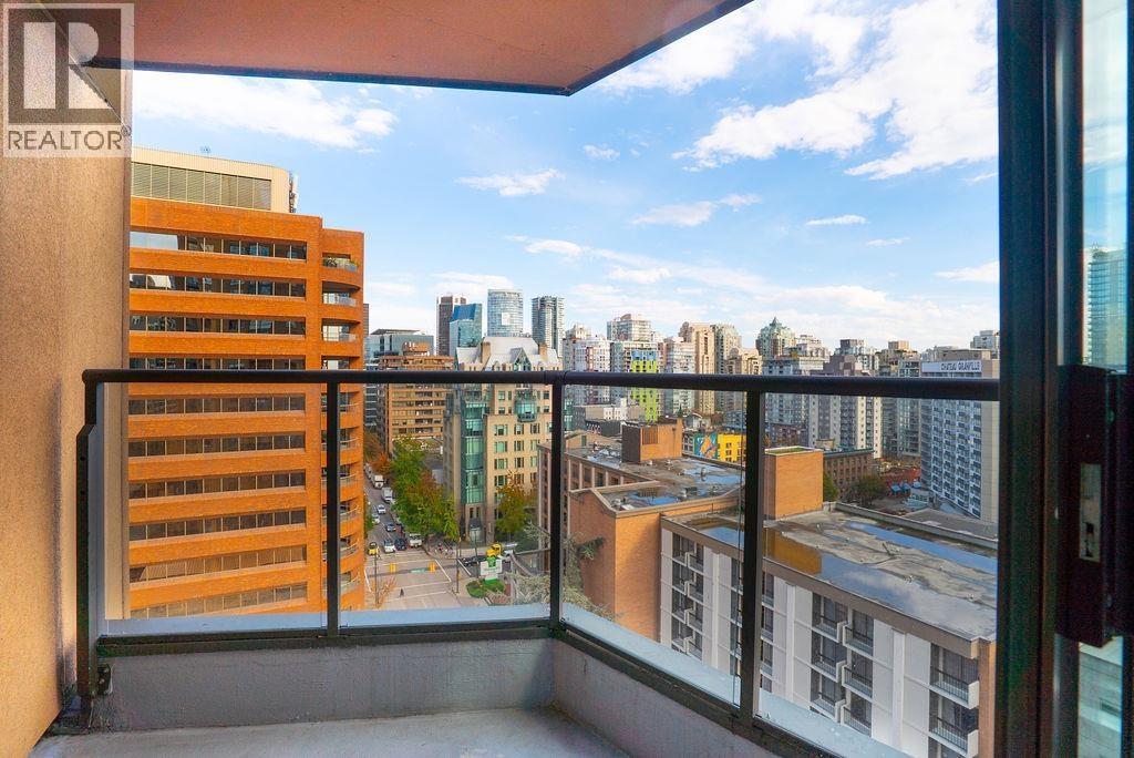 1704 1189 HOWE STREET, Vancouver