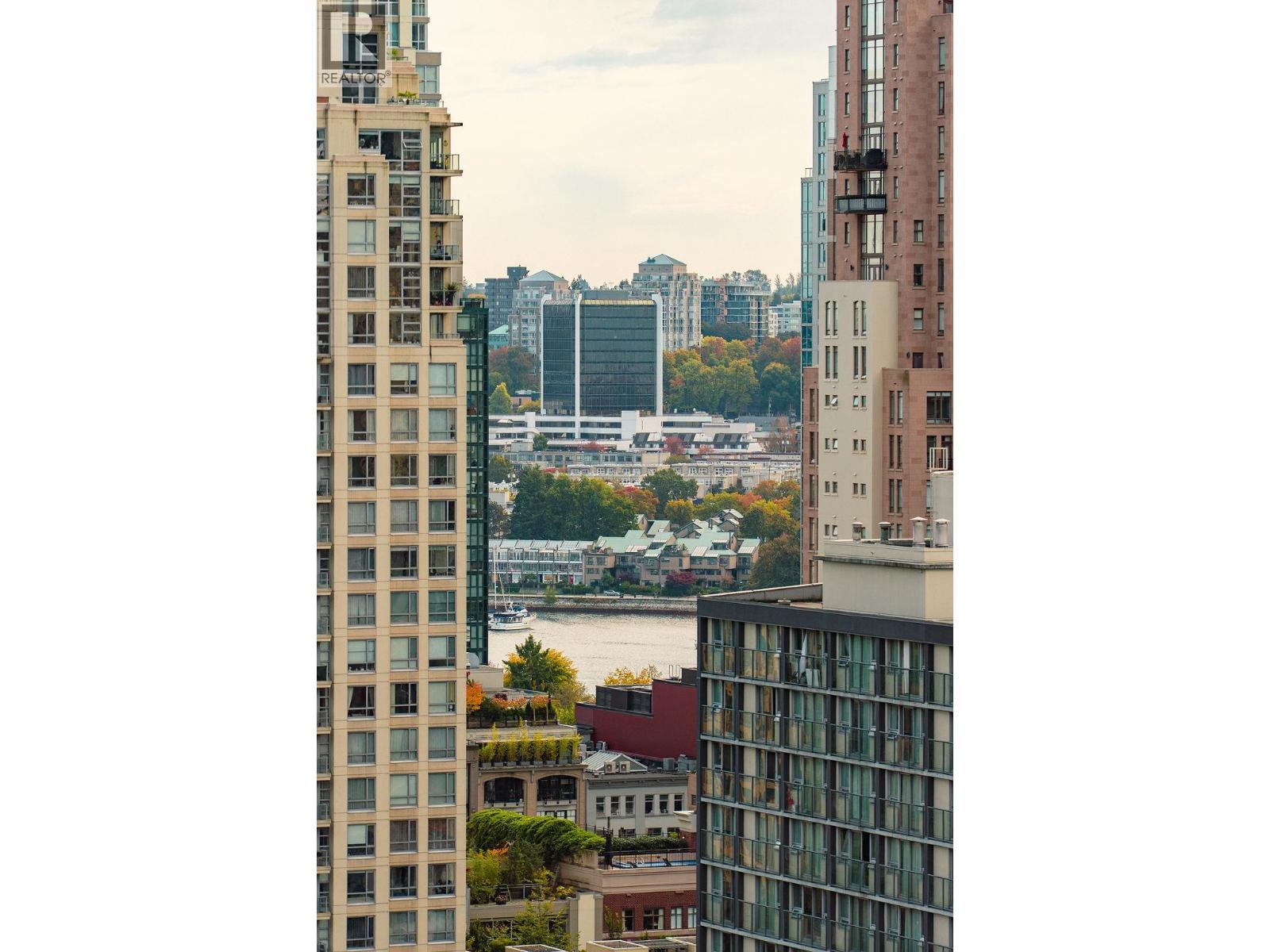1704 1189 HOWE STREET, Vancouver