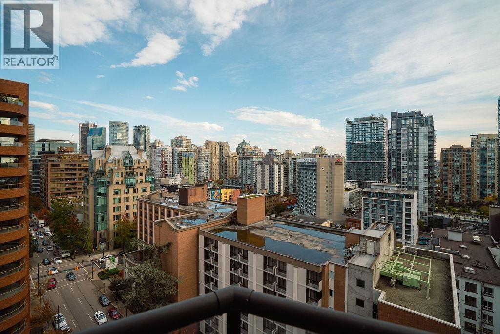 1704 1189 HOWE STREET, Vancouver
