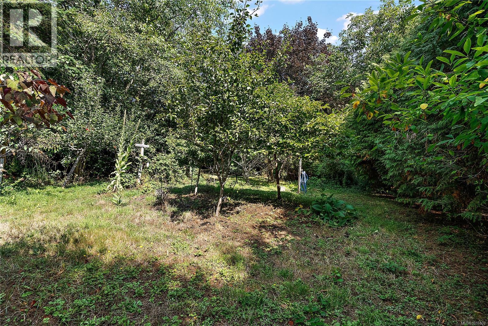  1720 Swartz Bay Road, North Saanich