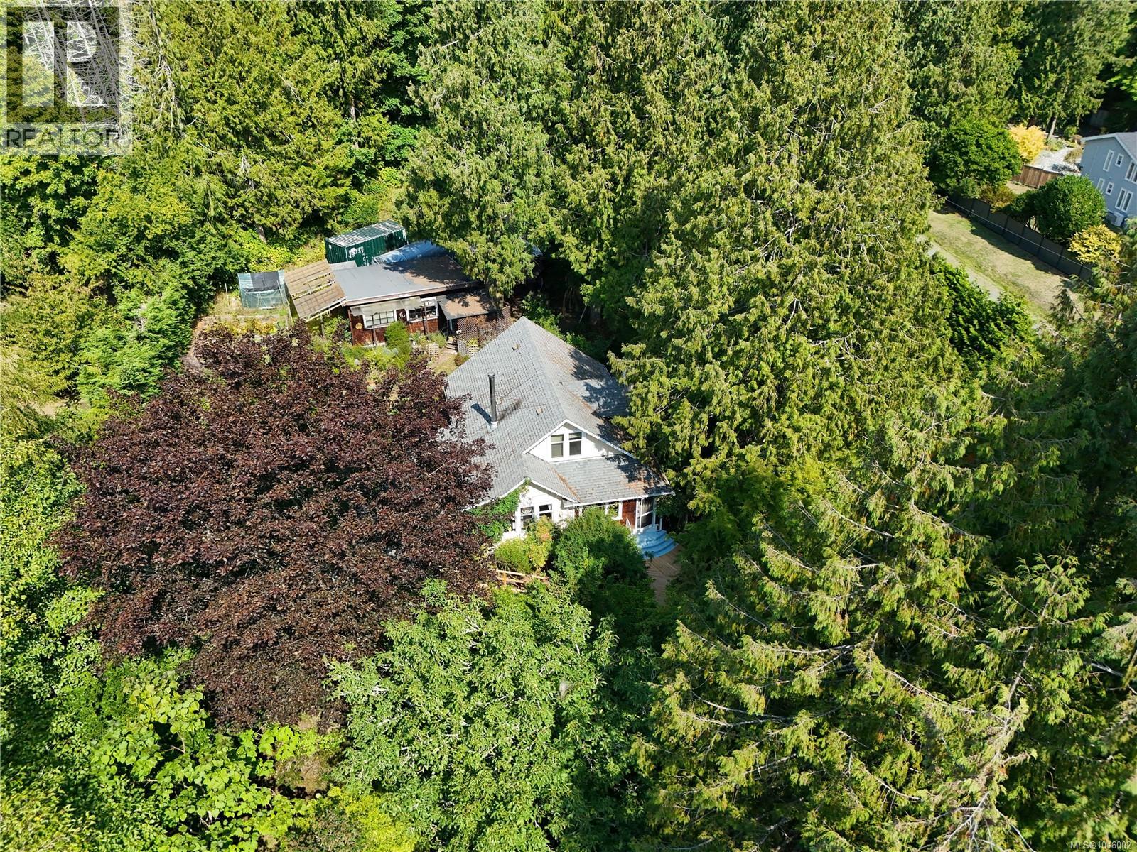  1720 Swartz Bay Road, North Saanich