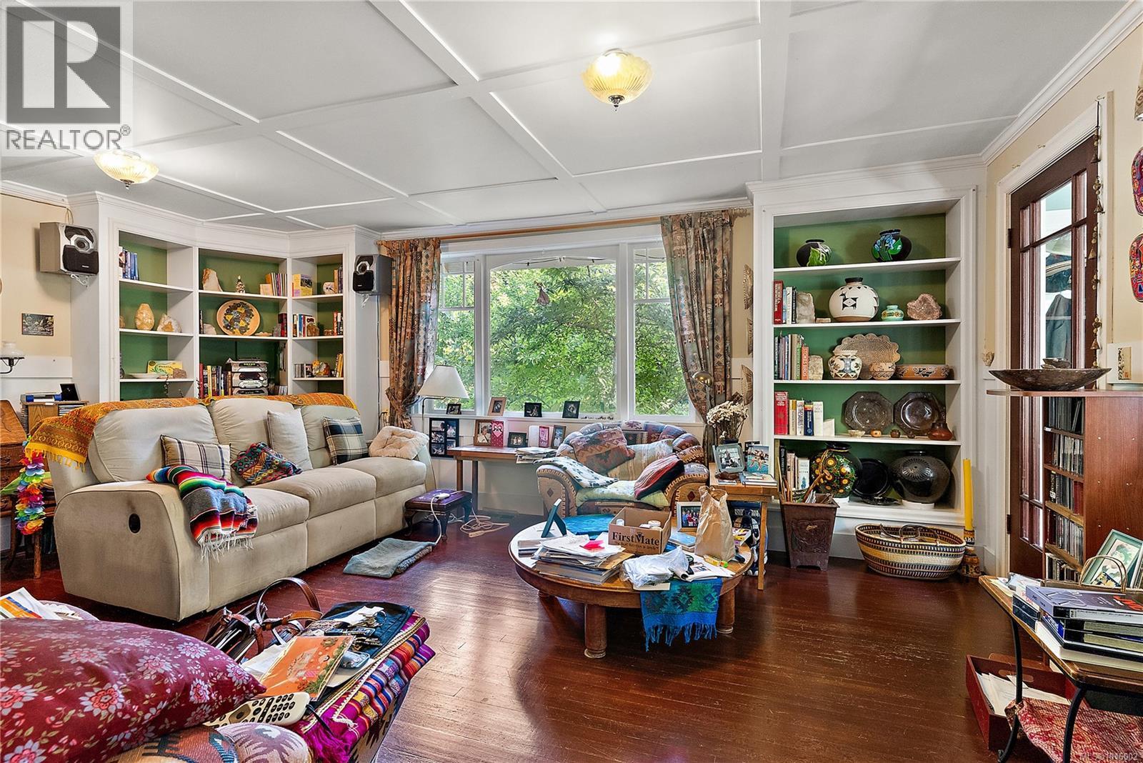  1720 Swartz Bay Road, North Saanich
