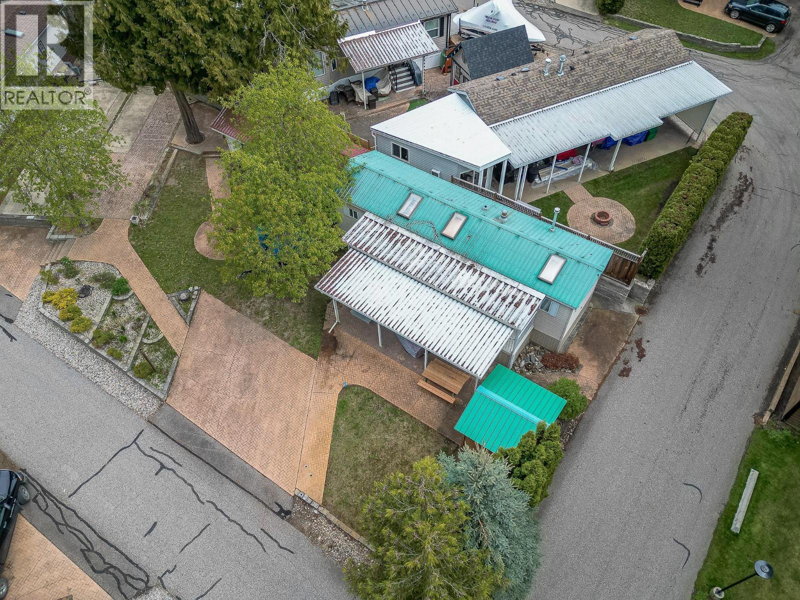 8242 Highway 97A Highway Unit# 13, Sicamous