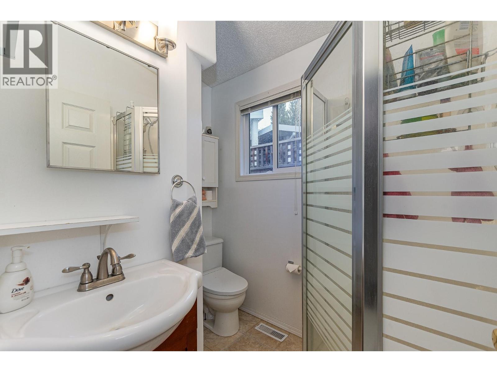 8242 Highway 97A Highway Unit# 13, Sicamous