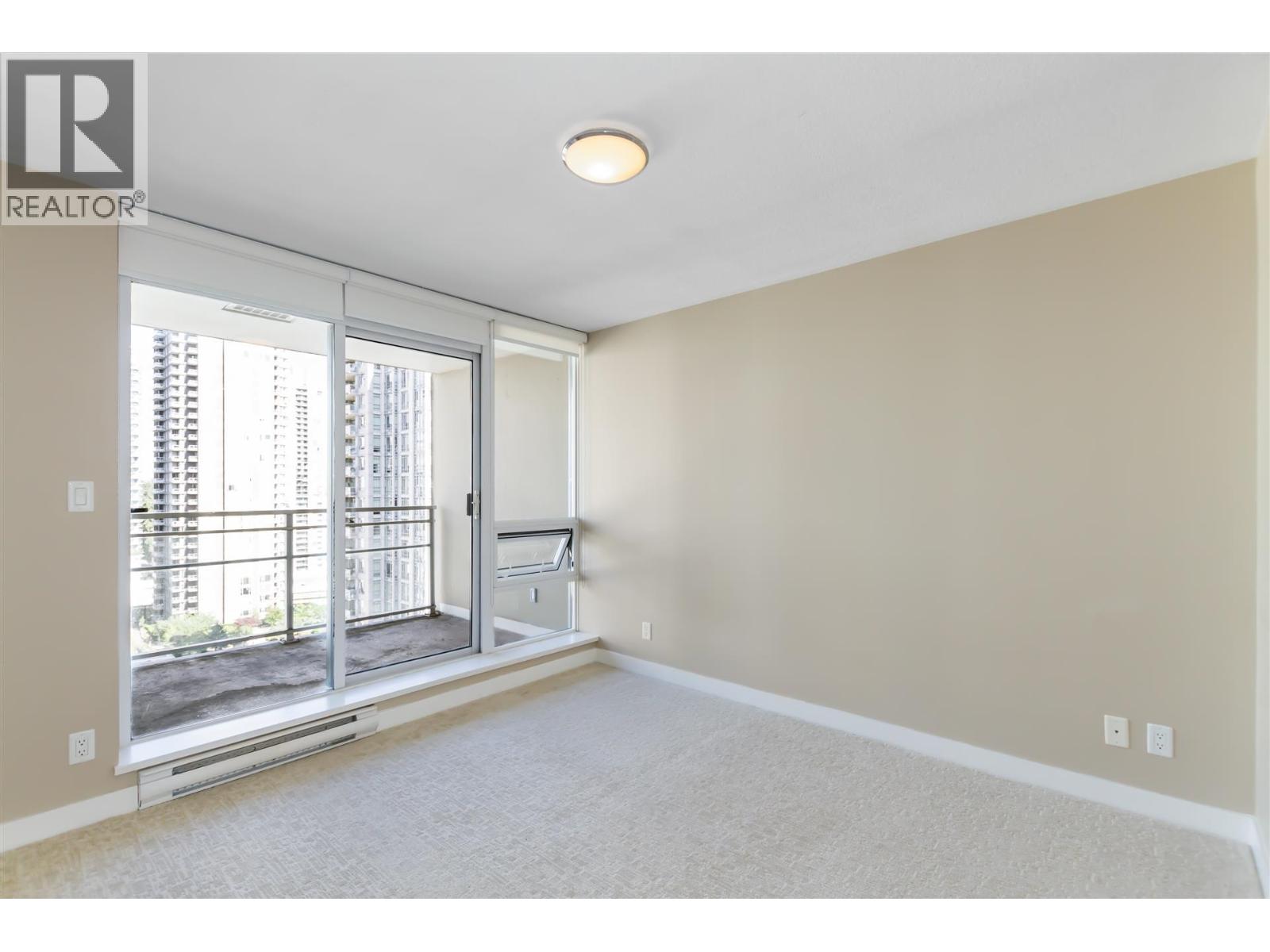 2204 2978 GLEN DRIVE, Coquitlam