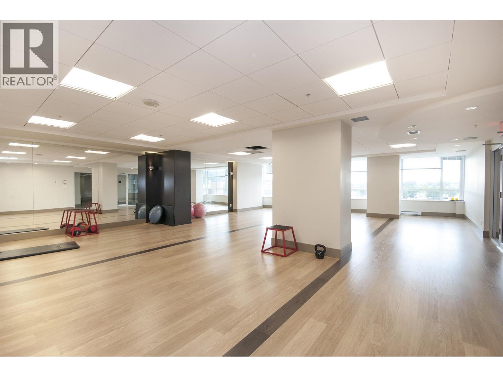 2204 2978 GLEN DRIVE, Coquitlam