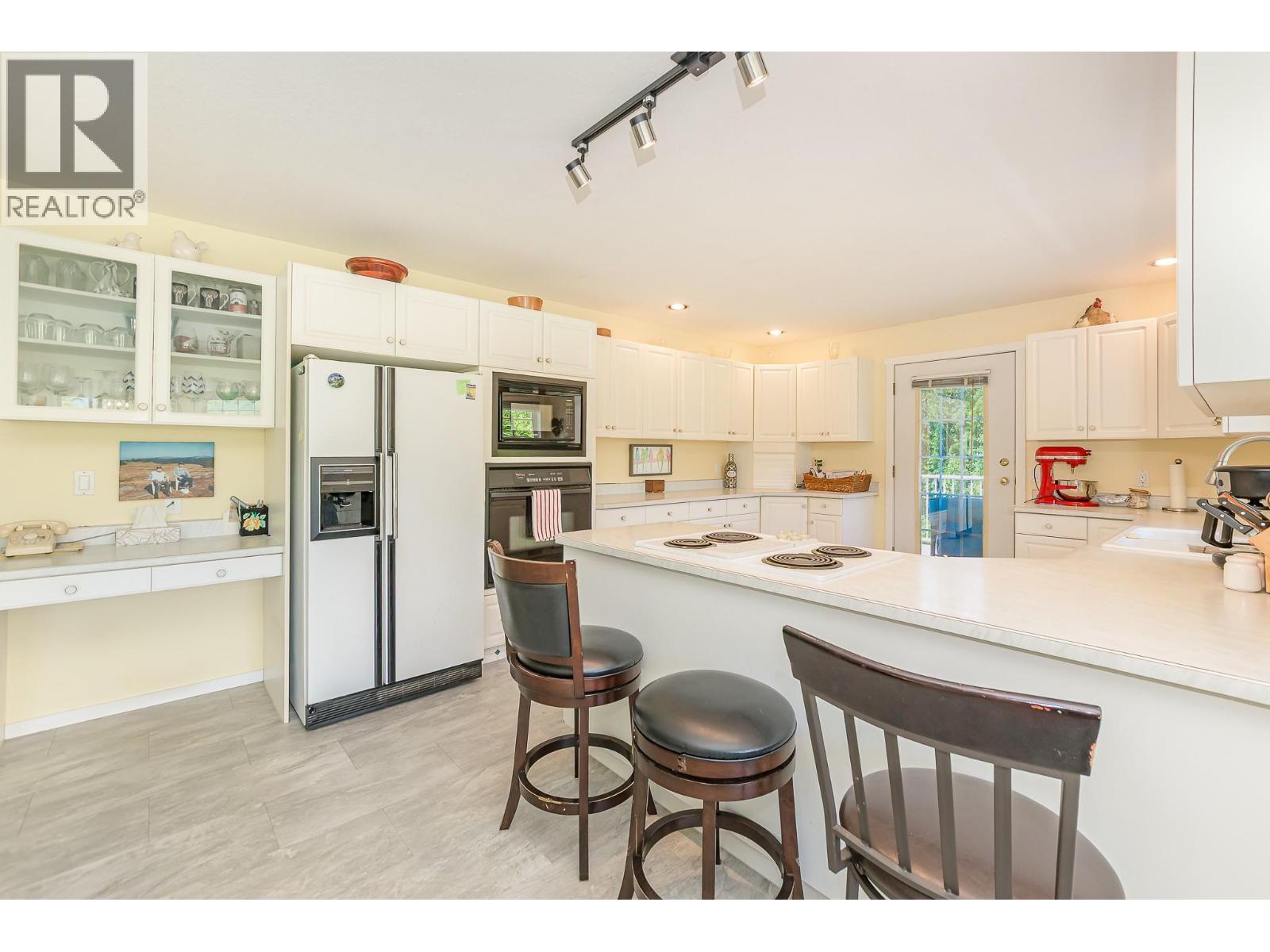  4340 Sederberg Road, Malakwa
