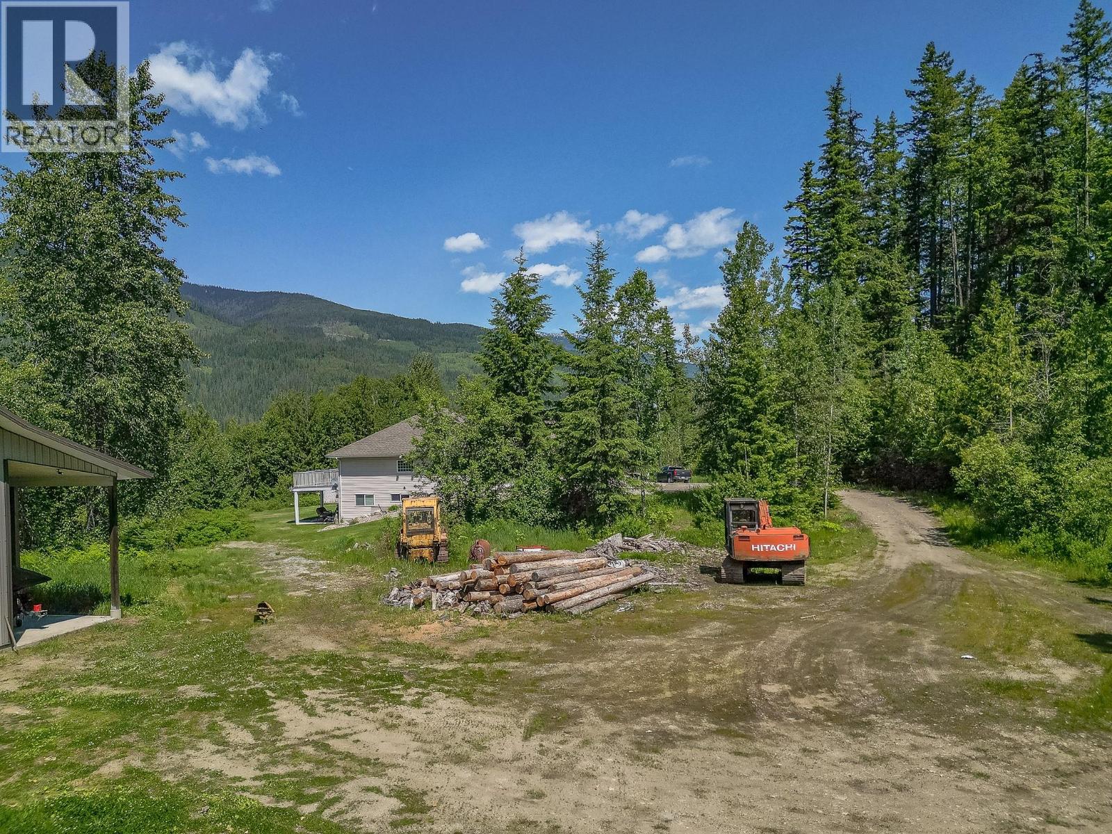  4340 Sederberg Road, Malakwa
