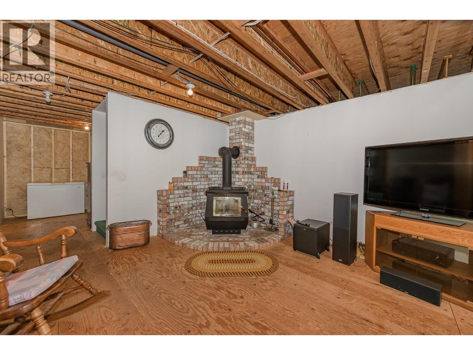  4340 Sederberg Road, Malakwa